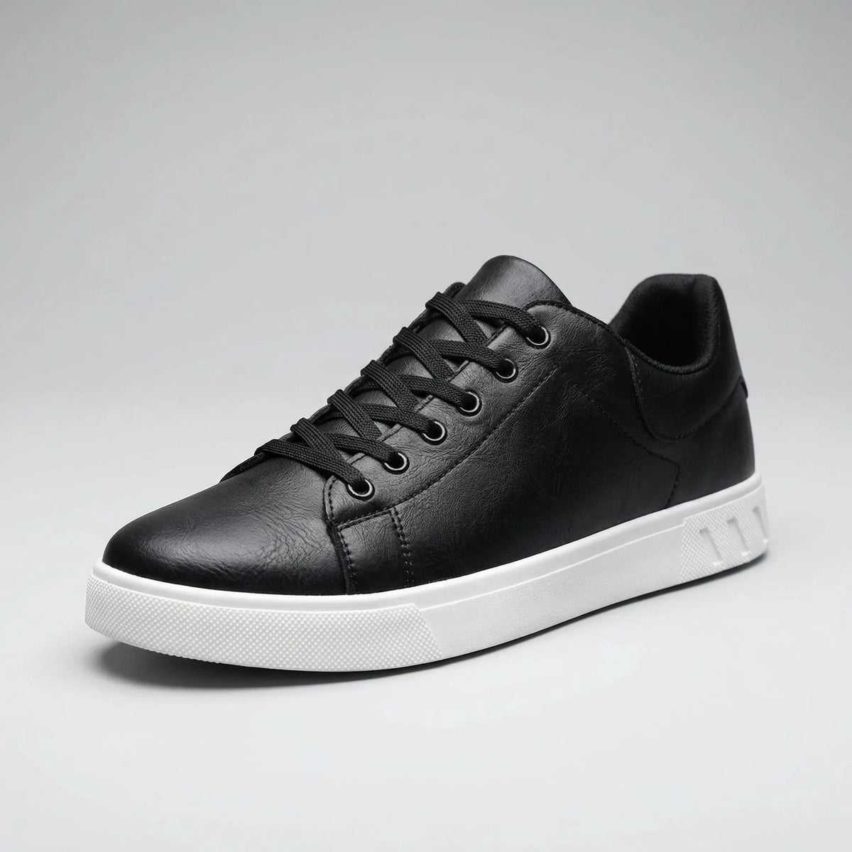 Stylish Low Top Sneakers for Men with Round Toe Lace Up Cupsole Minimalist Court Style