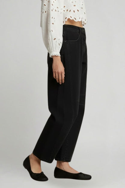Stylish Jeans for Women with Mid Waist Barrel Leg Seam Detail Relaxed Fit Casual Black Jean Style