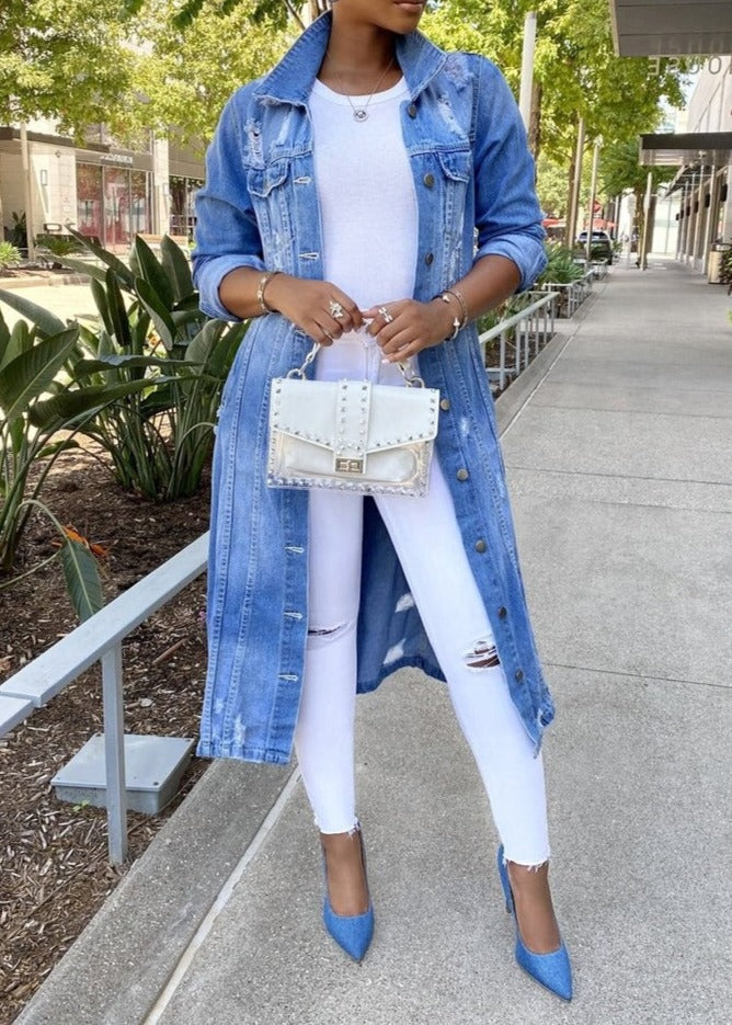 Effortless Denim Jacket for Women with Spread Collar Long Sleeve Button Front Oversized Longline Style