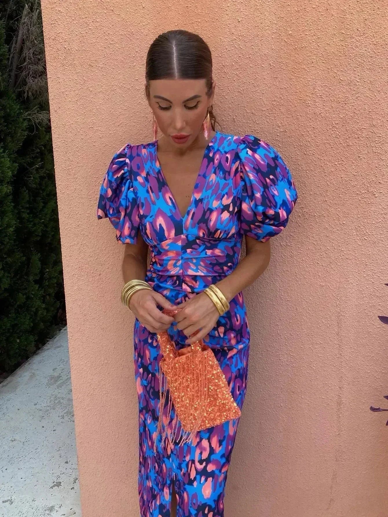Elegant Abstract Print Cocktail Party Dress for Women with V Neck Puff Sleeve Ruched Bodycon Midi Style