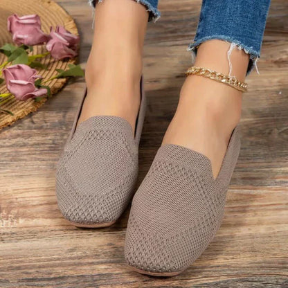 Comfortable Flats for Women with Pointed Toe Knit Slip On Casual Loafer Style