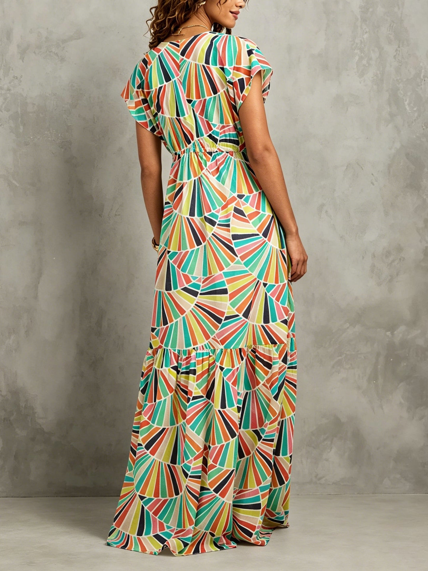 Effortless Floral Maxi Dress for Women with V-Neck Tiered Skirt Casual Summer Style