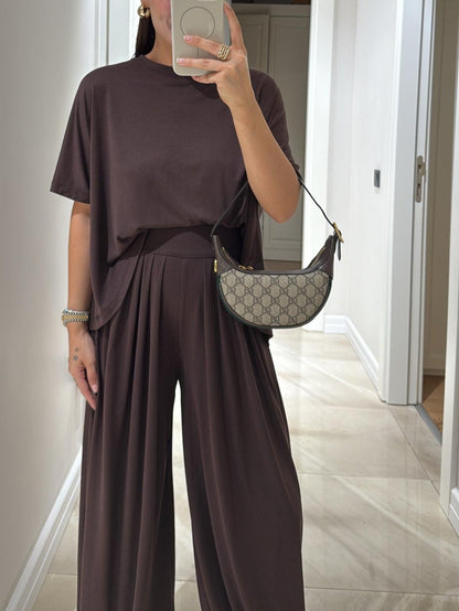 Effortless Oversized Two Piece Set for Women with Wide Leg Pleated Trousers