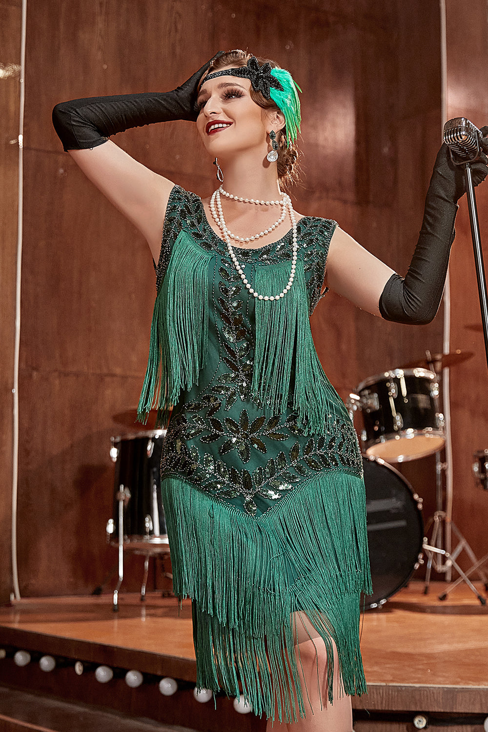 Elegant Gold Dress for Women with Scoop Neck Sleeveless Fringe Beaded Tiered Flapper Style