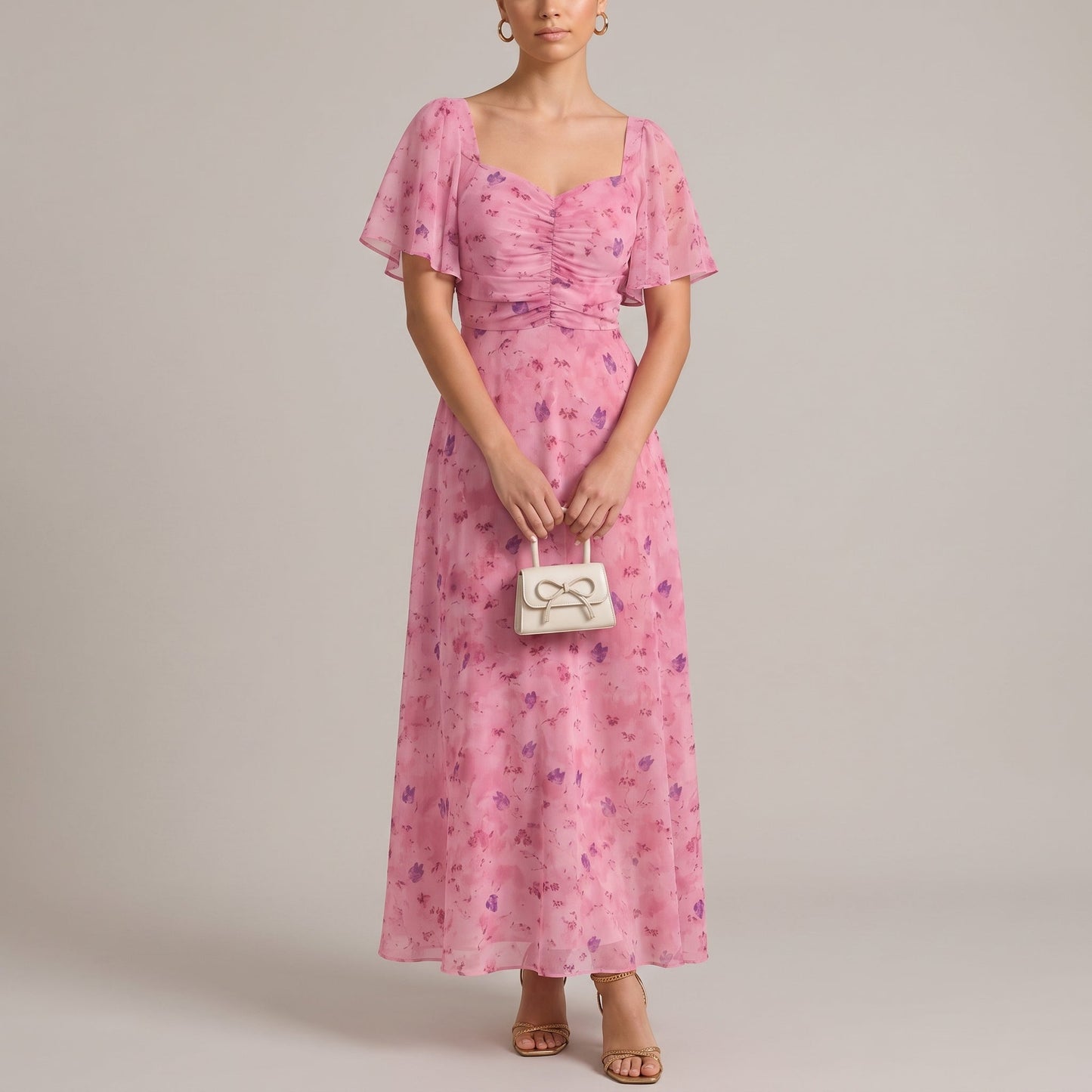 Elegant Floral Chiffon Fall Wedding Guest Dress for Women with Sweetheart Neck Flutter Sleeve Ruched Maxi Style