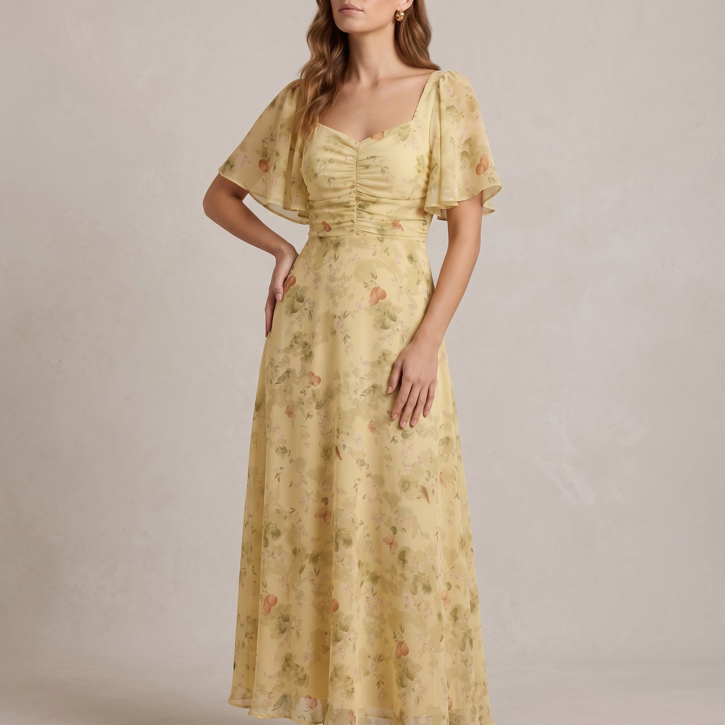 Elegant Floral Chiffon Fall Wedding Guest Dress for Women with Sweetheart Neck Flutter Sleeve Ruched Maxi Style