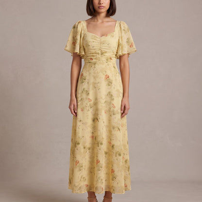 Elegant Floral Chiffon Fall Wedding Guest Dress for Women with Sweetheart Neck Flutter Sleeve Ruched Maxi Style