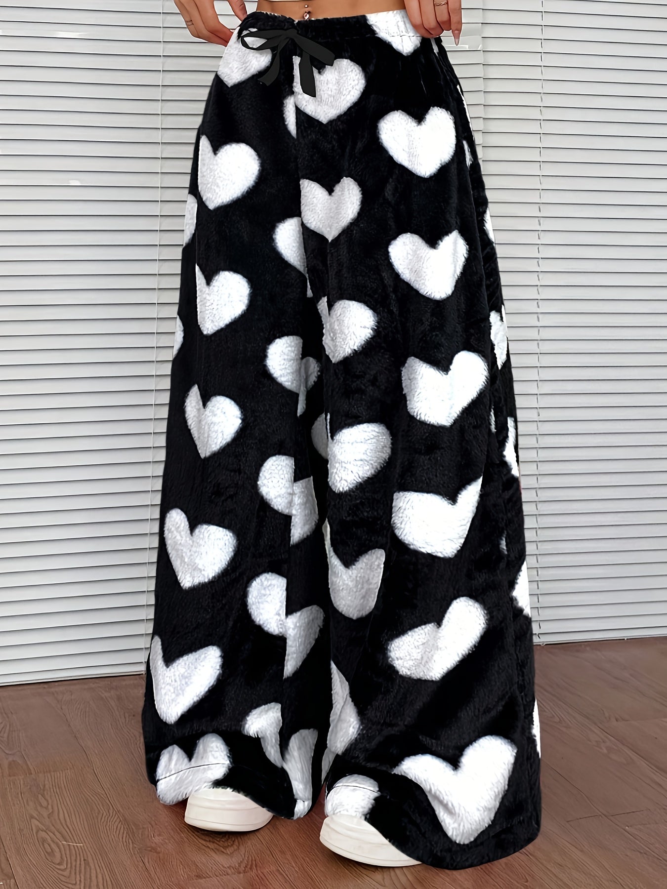 Cozy Plaid Plush Sweatpants for Women with Drawstring Waist Wide Leg Fleece Lounge Style
