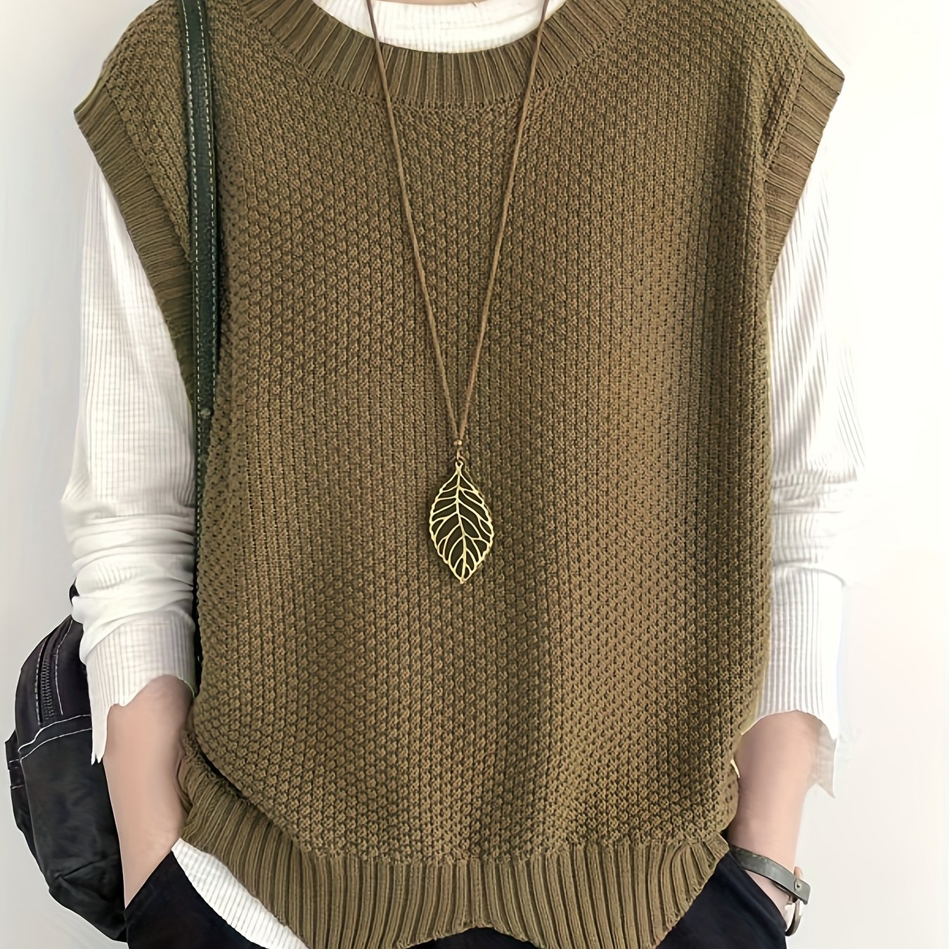 Comfortable Chunky Knit Sweater Vest for Women with Crew Neck Sleeveless Ribbed Trim Relaxed Oversized Style