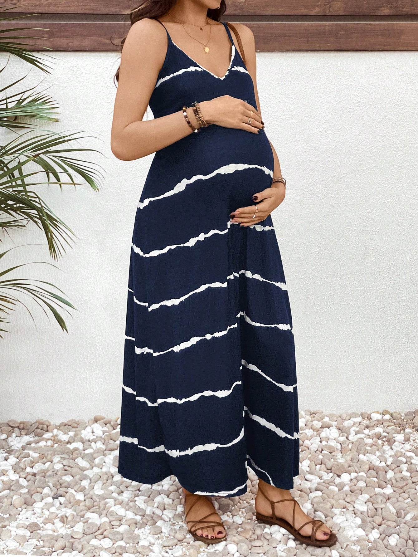 Elegant Navy Blue Tie Dye Maternity Maxi Dress for Women with V Neck Spaghetti Strap Flowing Bohemian Style
