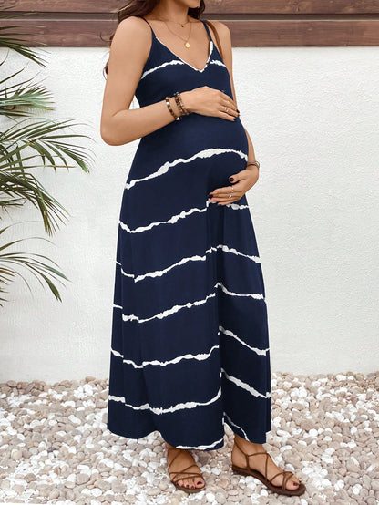 Elegant Navy Blue Tie Dye Maternity Maxi Dress for Women with V Neck Spaghetti Strap Flowing Bohemian Style