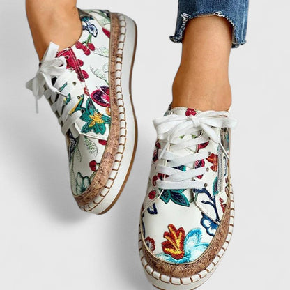Stylish Floral Sneakers for Women with Lace Up Platform Casual Style