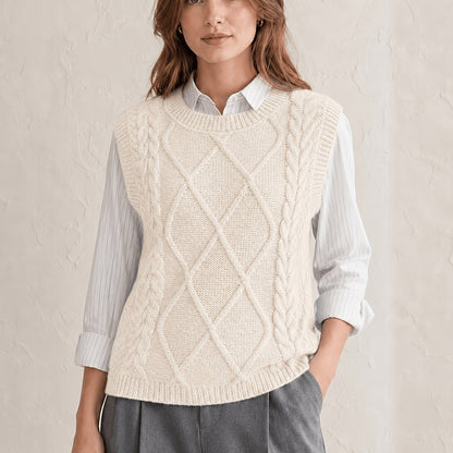 Cozy Cable Knit Sweater Vest for Women with Round Neck Sleeveless Diamond Relaxed Style