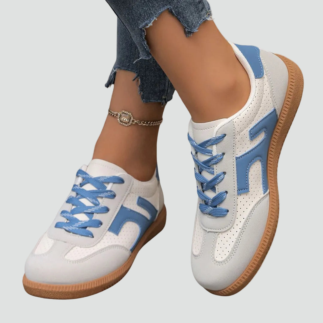 Comfortable Sneakers for Women with Lace Up Low Top Retro Colorblock Gum Sole Style