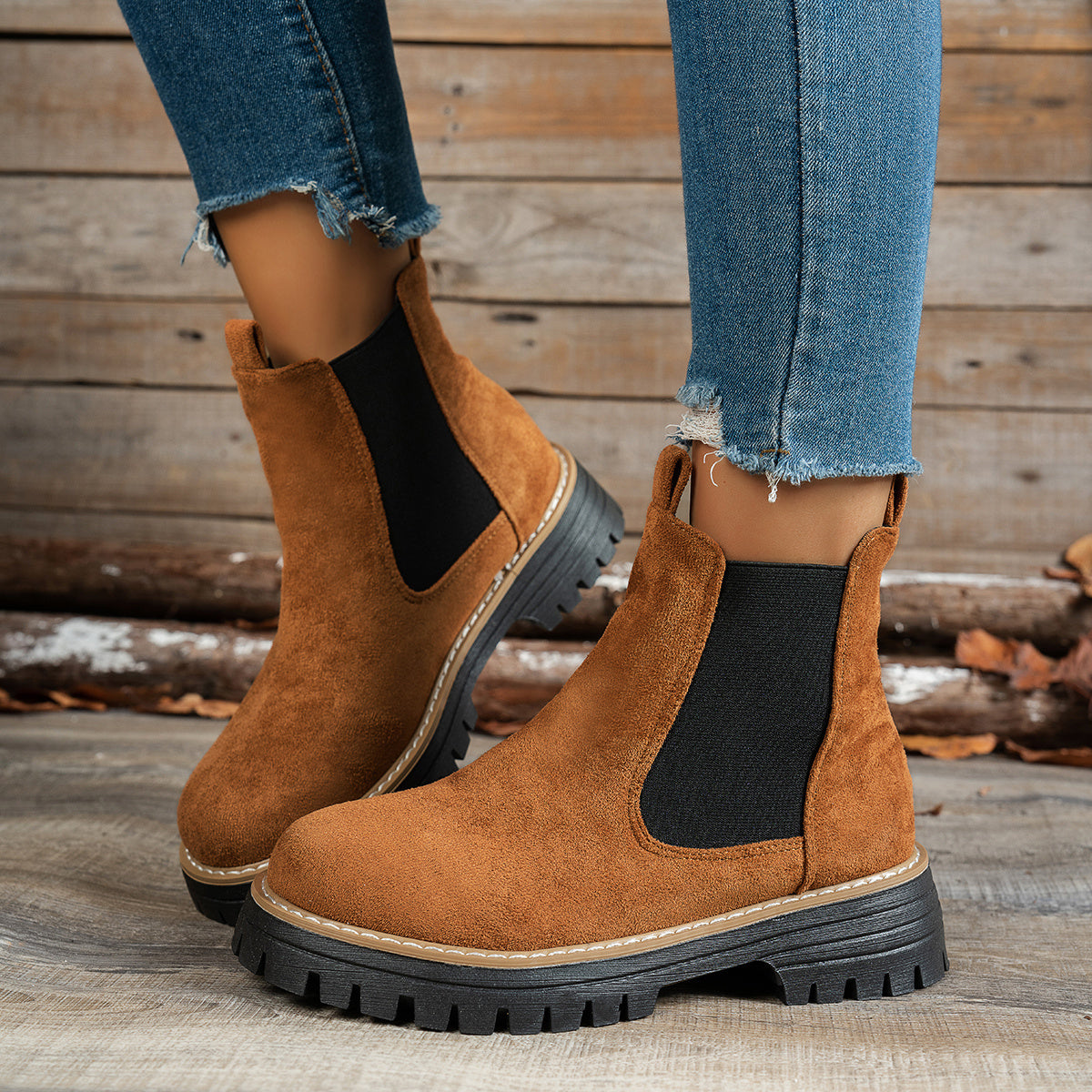 Stylish Suede Chelsea Boots for Women with Round Toe Platform Chunky Sole Style