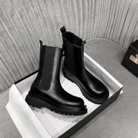 Black / High / Plush