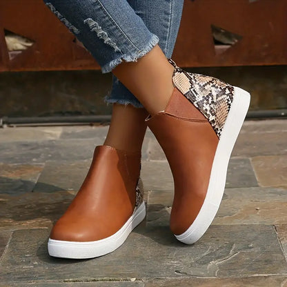 Trendy Brown Chelsea Ankle Boots for Women with Snakeskin Print Platform Sole Round Toe Style