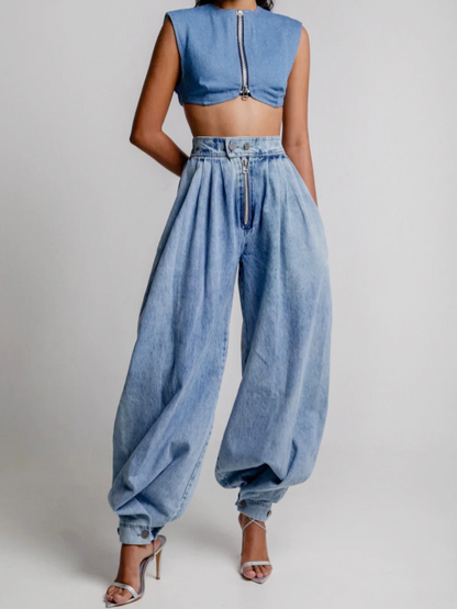 Effortless Blue High Waisted Balloon Jeans for Women with Pleated Front Zip Wide Leg Relaxed Style