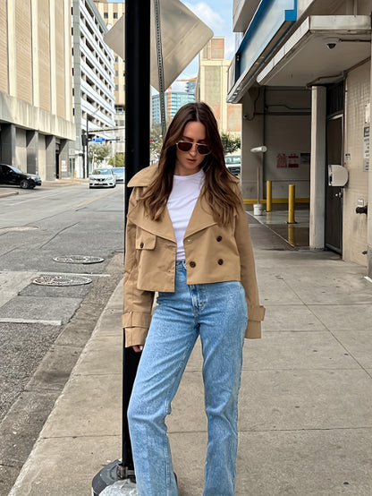 Elegant Coffee Brown Pea Coat for Women with Notched Lapel Long Sleeve Double Breasted Cropped Style
