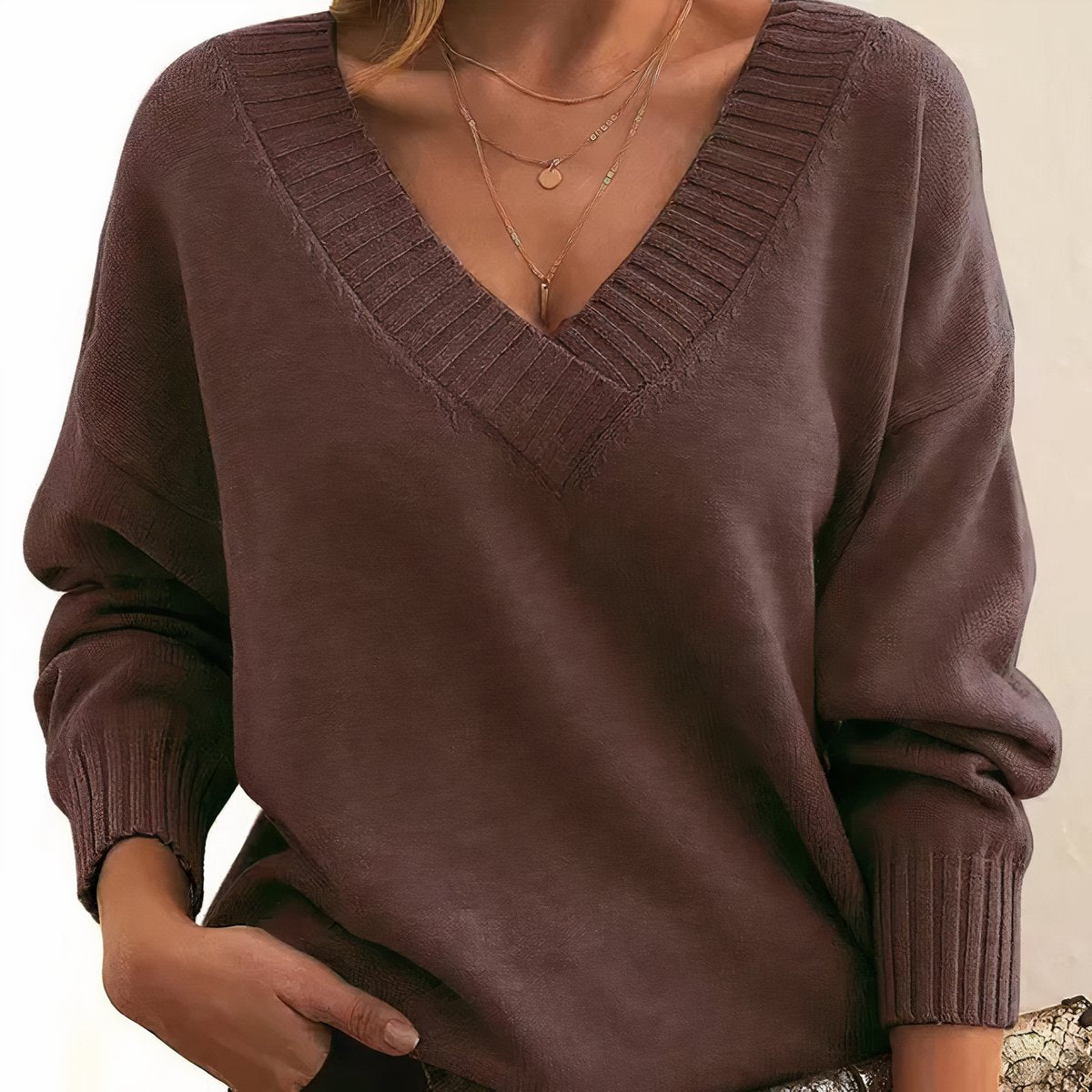 Greta | Women's Long Sleeve V-Neck Cashmere-Blend Knit Sweater