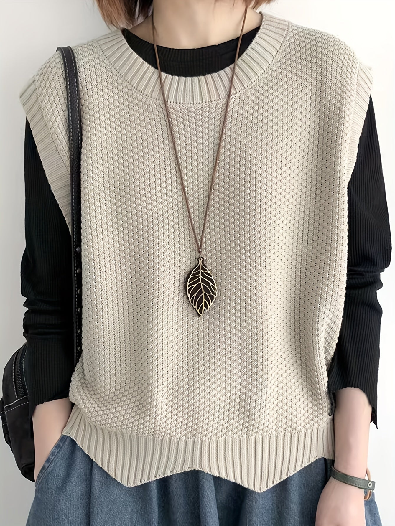 Comfortable Chunky Knit Sweater Vest for Women with Crew Neck Sleeveless Ribbed Trim Relaxed Oversized Style