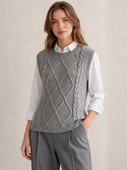 Cozy Cable Knit Sweater Vest for Women with Round Neck Sleeveless Diamond Relaxed Style
