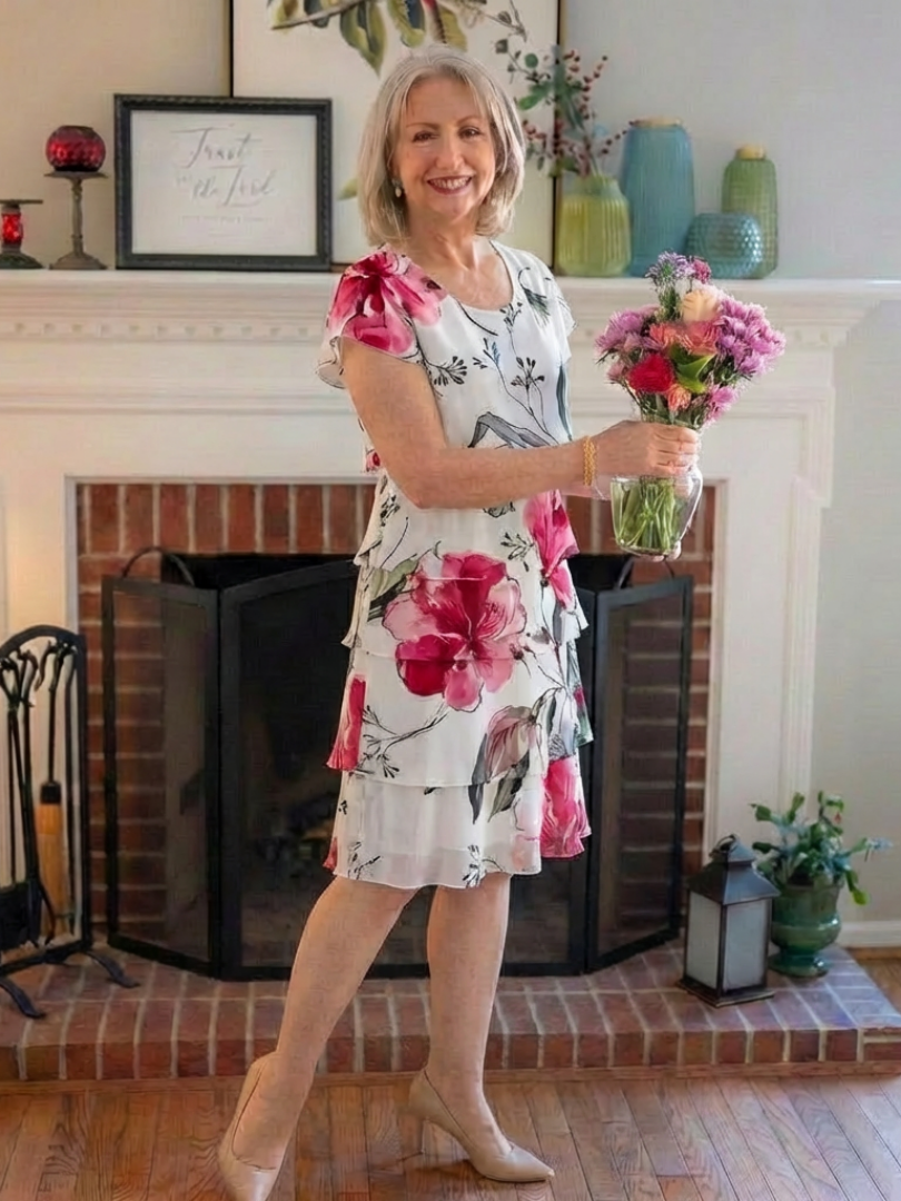 Elegant Floral Dress for Women with Scoop Neck Flutter Sleeve Tiered Knee Length Style
