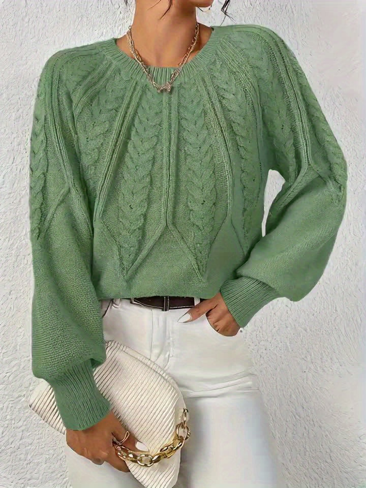 Comfortable Cable Knit Sweater for Women with Round Neck Balloon Sleeve Cropped Oversized Style