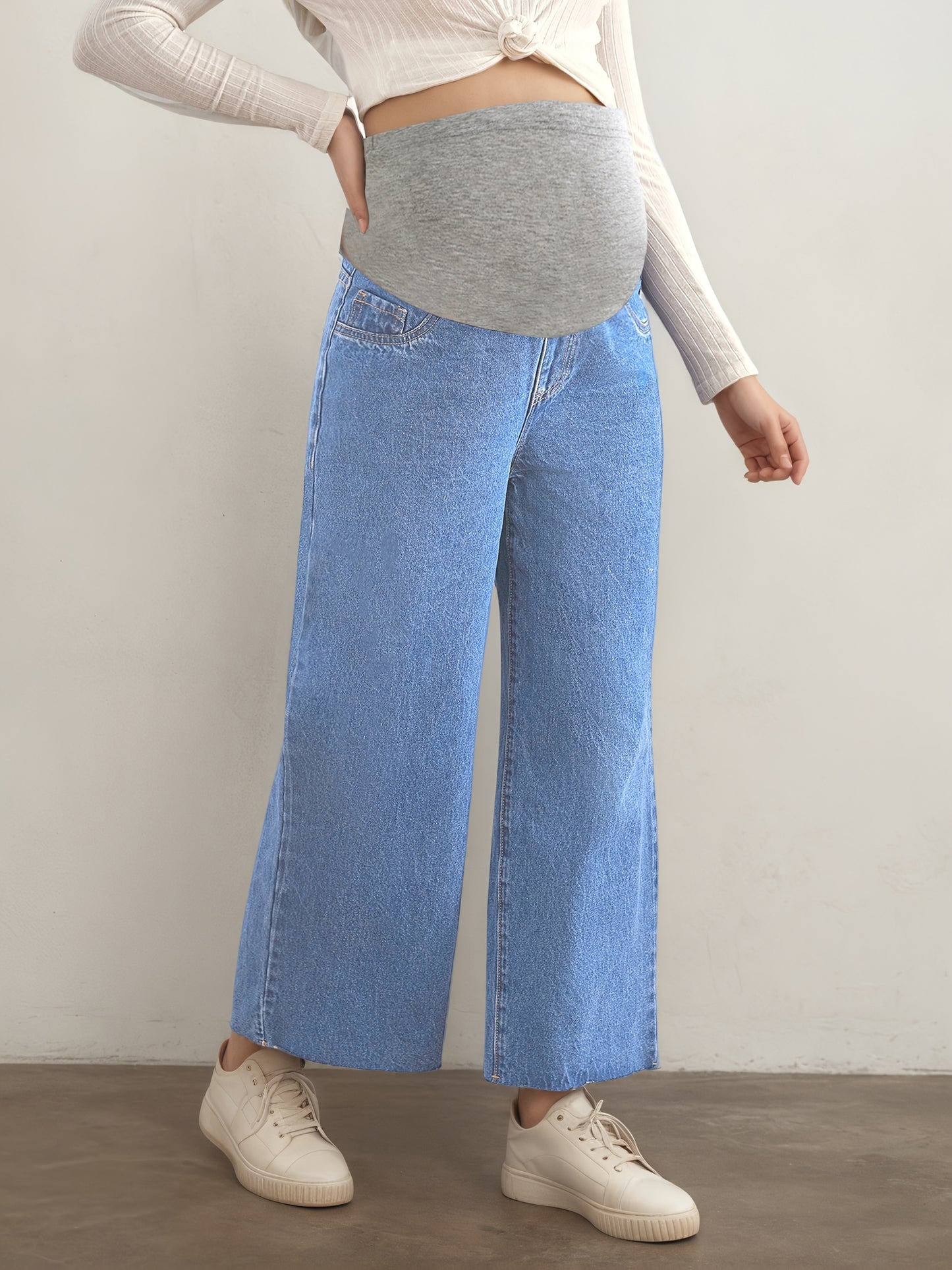 Effortless Blue Denim Maternity Jeans for Women with Wide Leg Belly Band Relaxed Casual Style