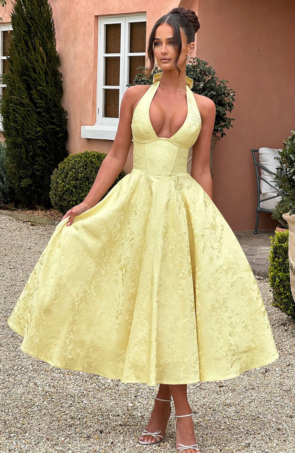 Elegant Halter Fall Wedding Guest Dress for Women with Plunging Neck Fit and Flare Lace Up Midi Style