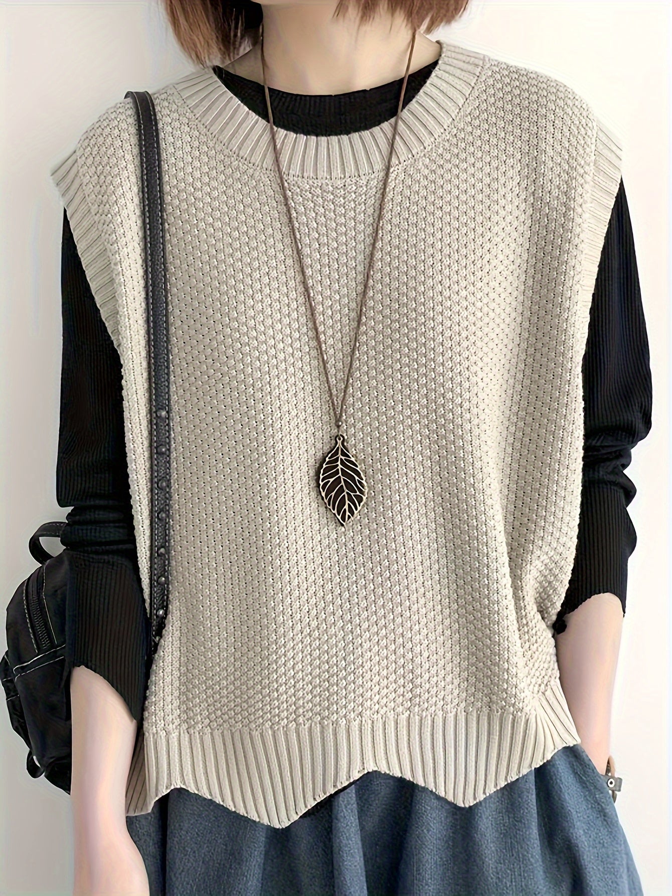 Comfortable Chunky Knit Sweater Vest for Women with Crew Neck Sleeveless Ribbed Trim Relaxed Oversized Style
