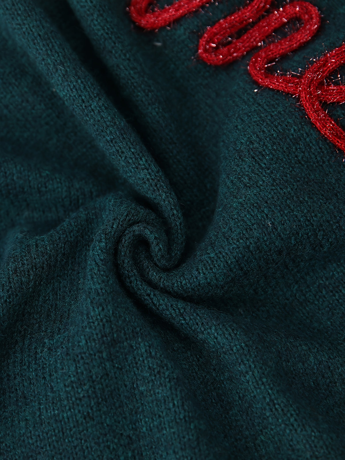 Cozy Green Merry Letter Christmas Tacky Sweater for Women with Crew Neck Long Sleeve Knit Pullover Holiday Style