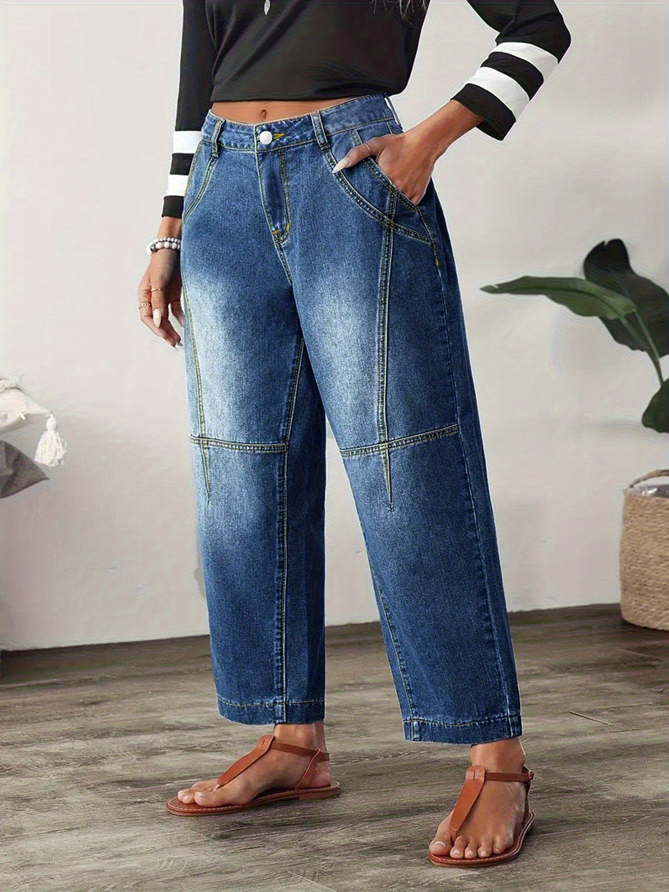 Effortless Blue Relaxed Barrel Jeans for Women with High Waist Seam Detail Cropped Ankle