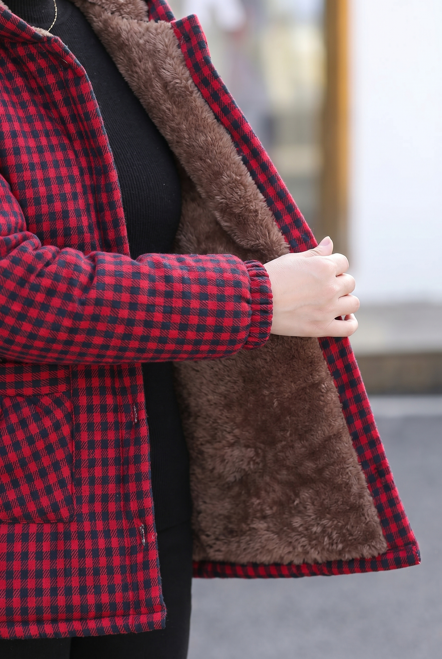 Effortless Plaid Fleece Lined Jacket for Women with Hooded Button Front Oversized Casual Style