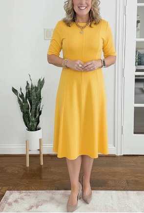Elegant A Line Dress for Women with Round Neck Short Sleeve Fit and Flare Midi Casual Retro Style
