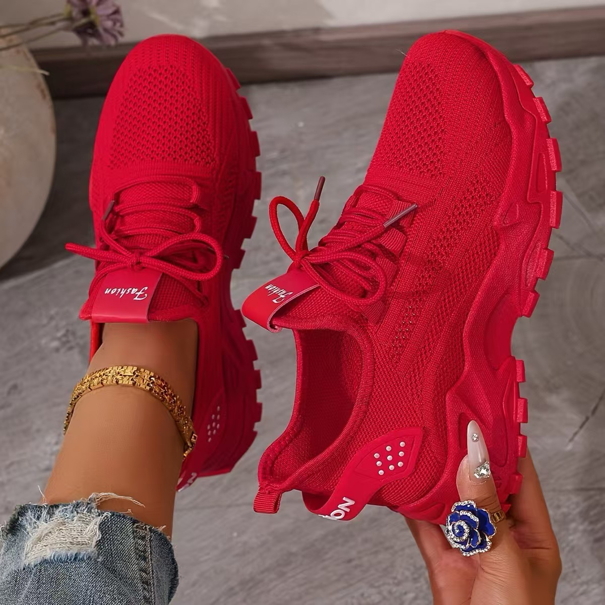 Comfortable Mesh Running Sneakers for Women with Lightweight Chunky Sole