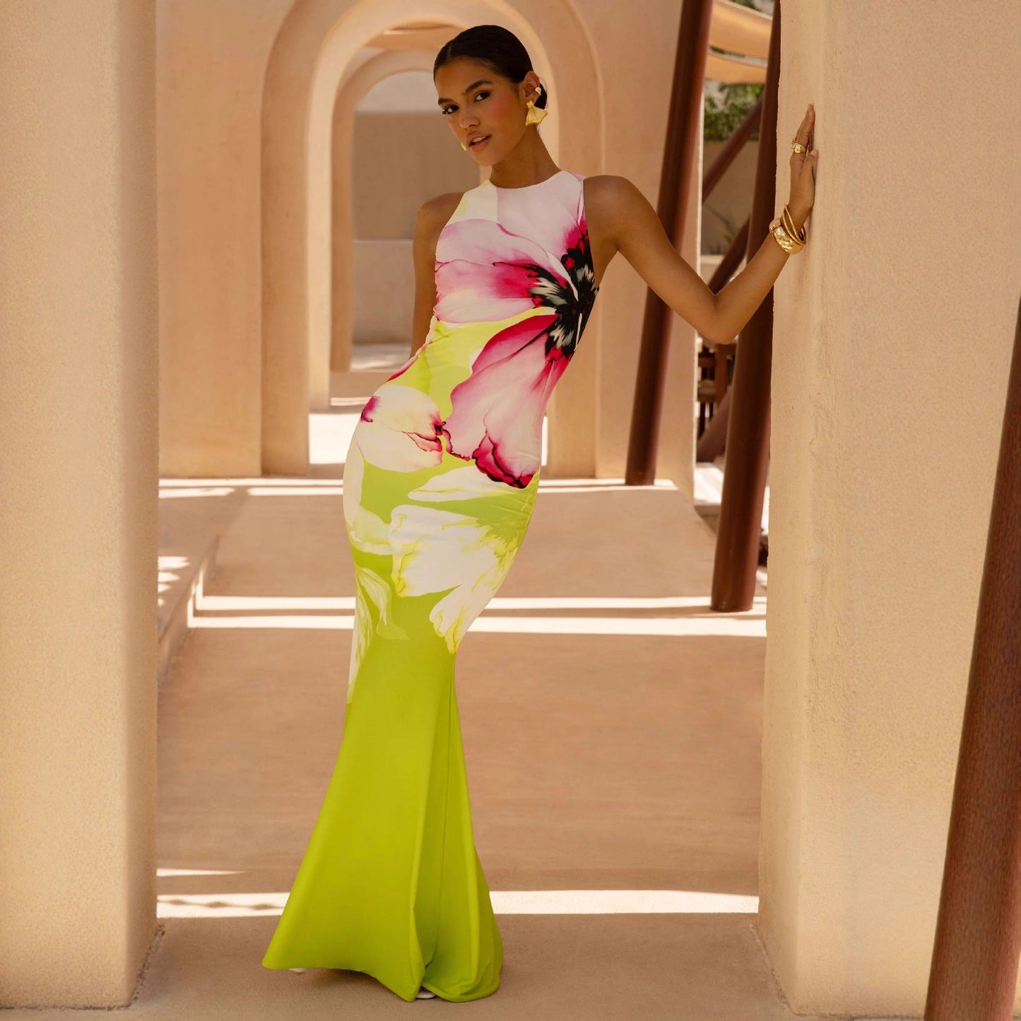 Elegant Floral Maxi Dress for Women with High Neck Sleeveless Bodycon Print Flowing Formal Style