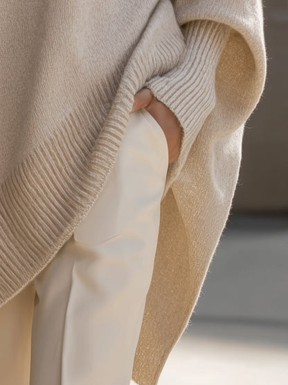 Comfortable Crewneck Sweater for Women with Batwing Sleeve Relaxed Oversized Knit Style