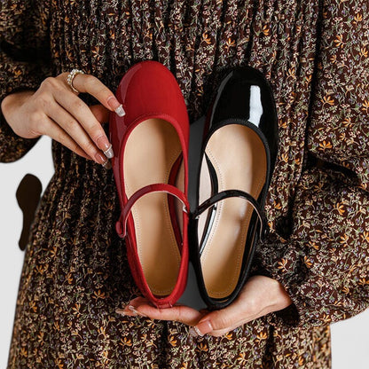 Comfortable Slip On Shoes for Women with Round Toe Cushioned Footbed Casual Style
