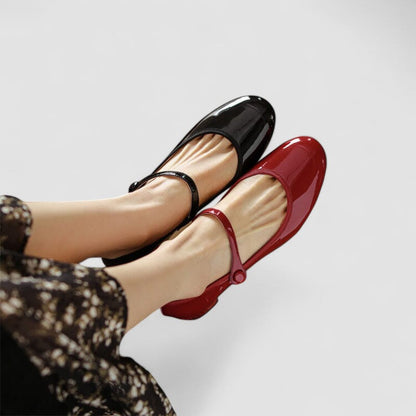 Comfortable Slip On Shoes for Women with Round Toe Cushioned Footbed Casual Style