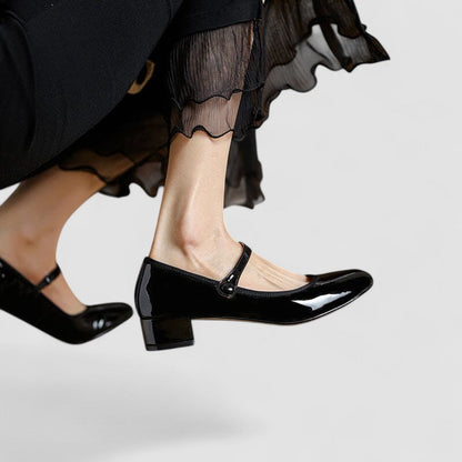 Comfortable Slip On Shoes for Women with Round Toe Cushioned Footbed Casual Style
