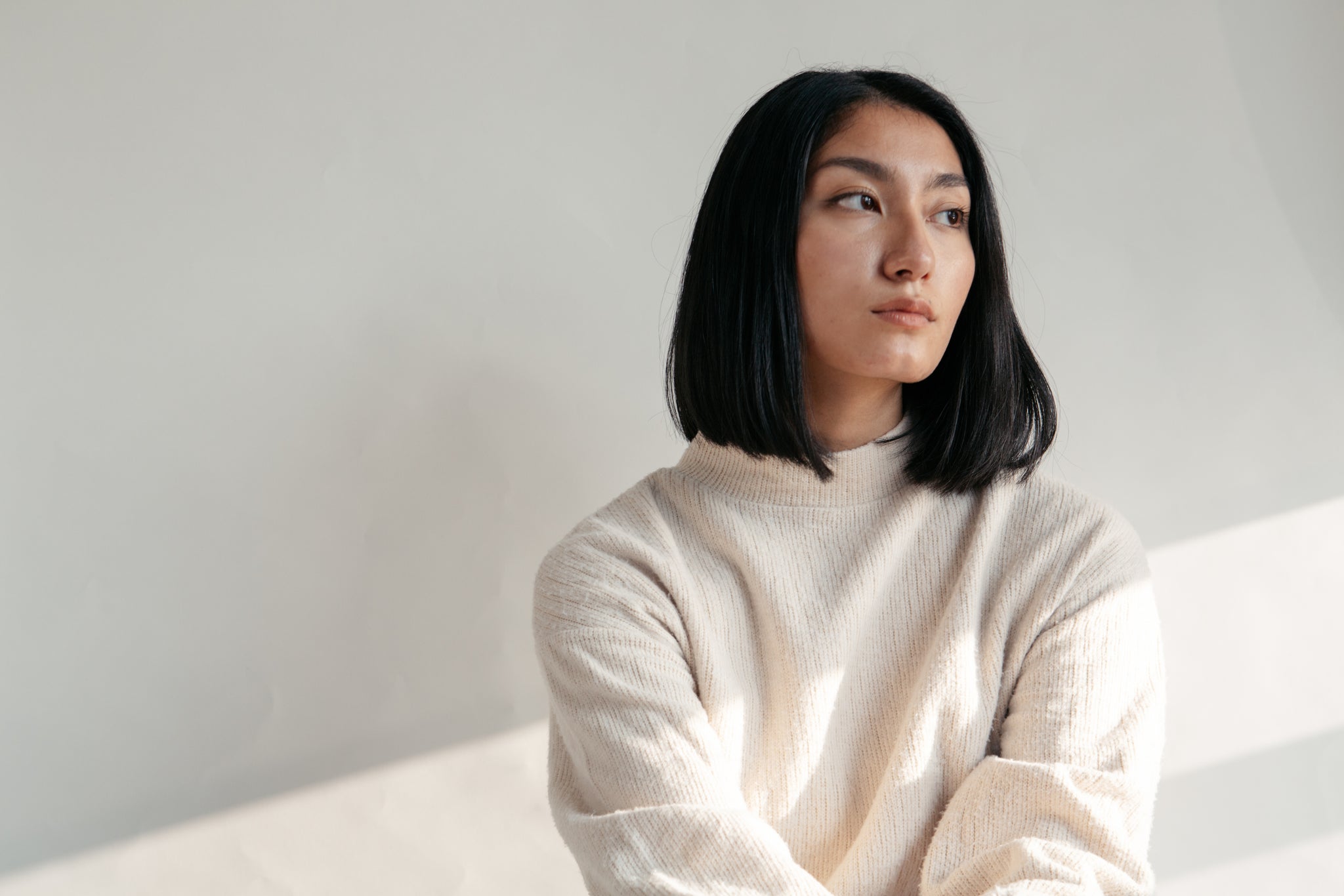 WOMEN'S BESTSELLERS