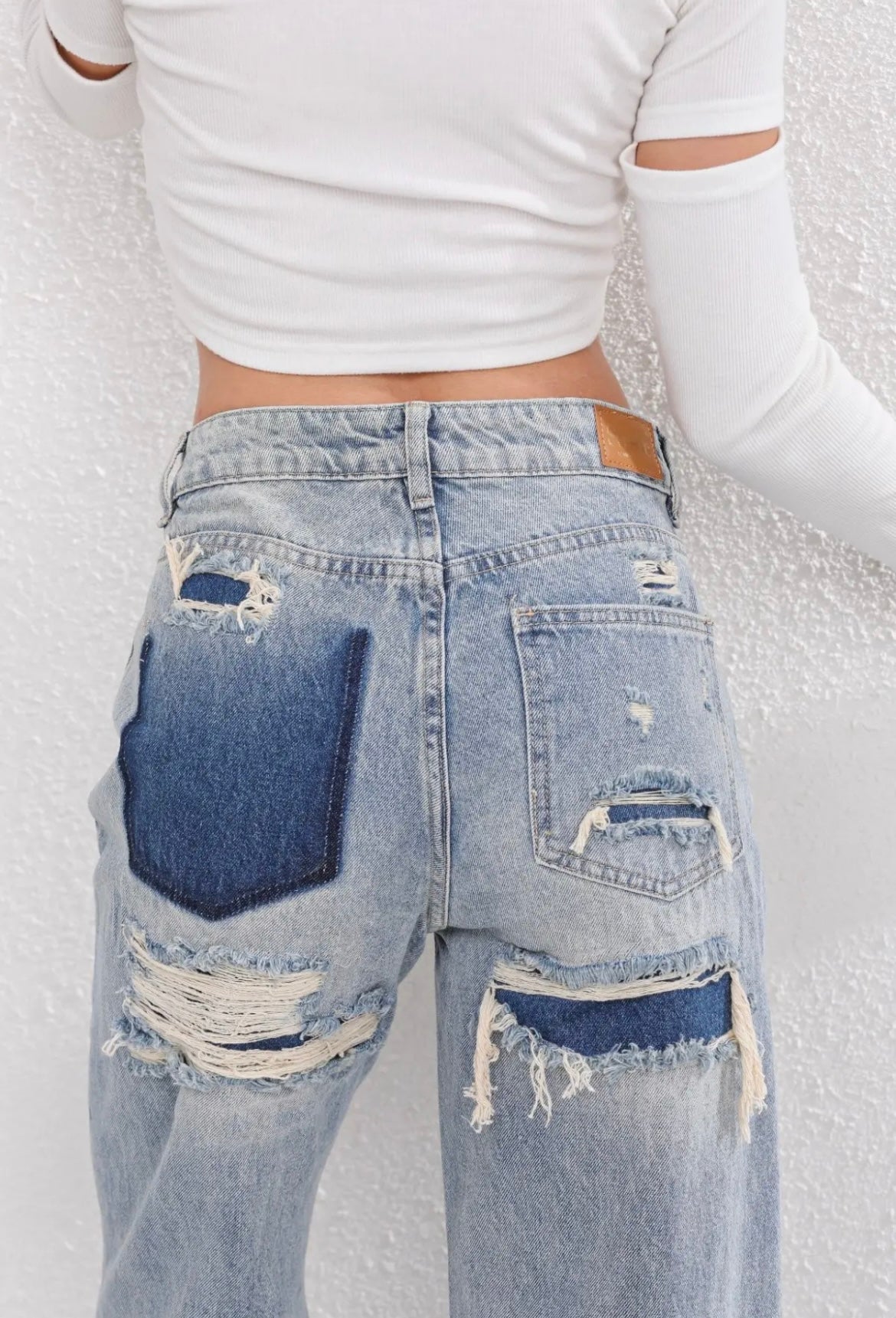 Effortless Distressed Wide Leg Jeans for Women with High Waisted Ripped Patch Relaxed Style