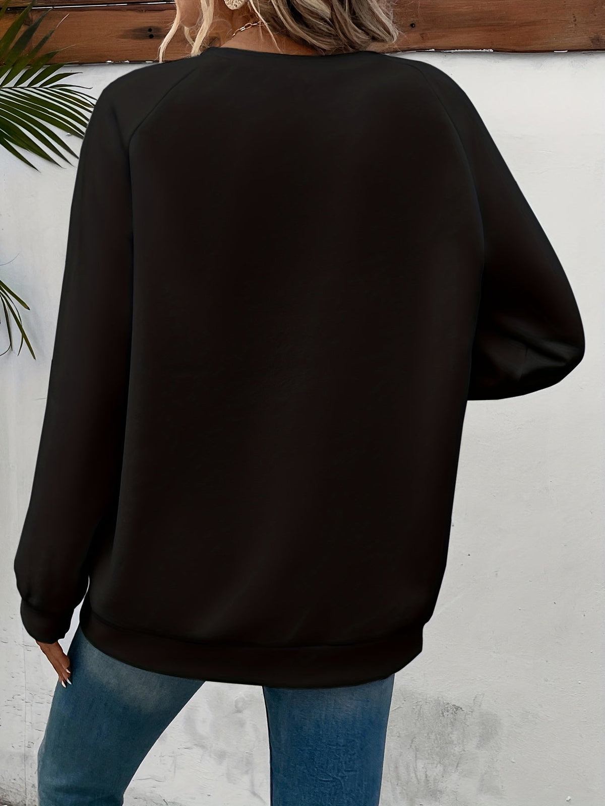 Cozy Oversized Sweatshirt for Women with Crew Neck Long Sleeve Heart Print Relaxed Style