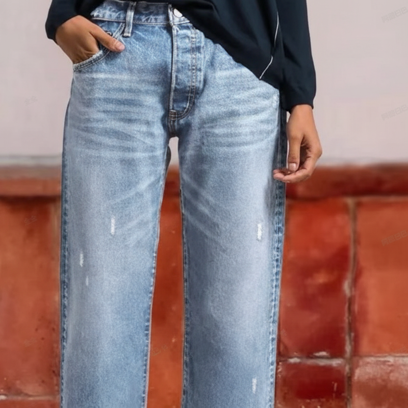 Effortless Blue Distressed Wide Leg Jeans for Women with High Waisted Frayed Hem Cropped Style