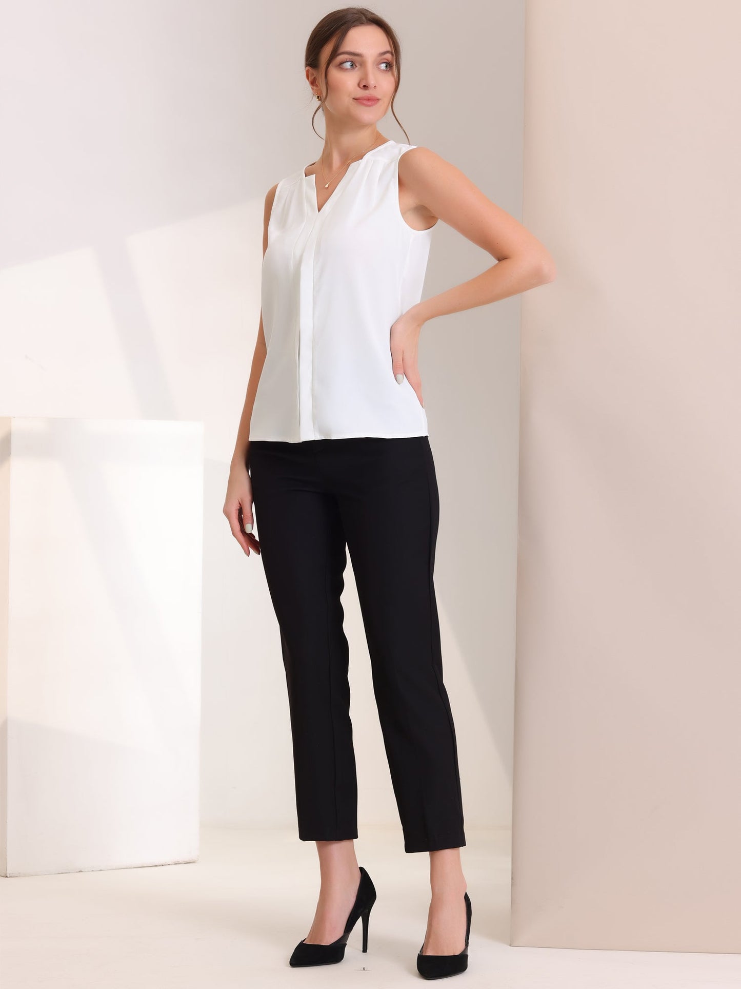 Effortless Blouses for Women with V Neck Sleeveless Relaxed Flowing Tank Top Style