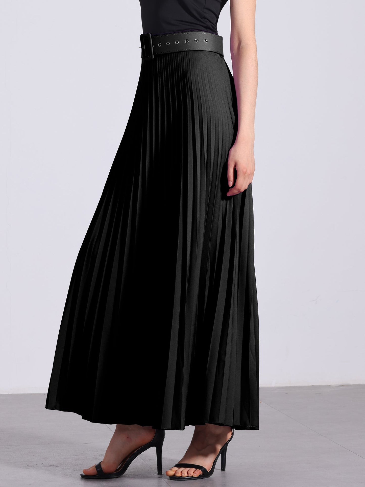 Elegant Pleated Maxi Skirt for Women with High Waist Flowing Style