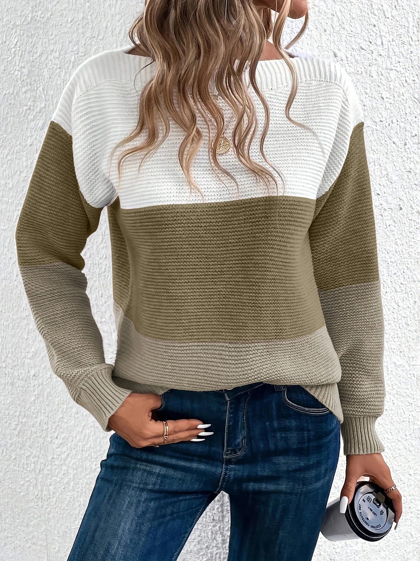 Effortless Sweatshirt for Women with Color Block Crewneck Long Sleeve Knit Style