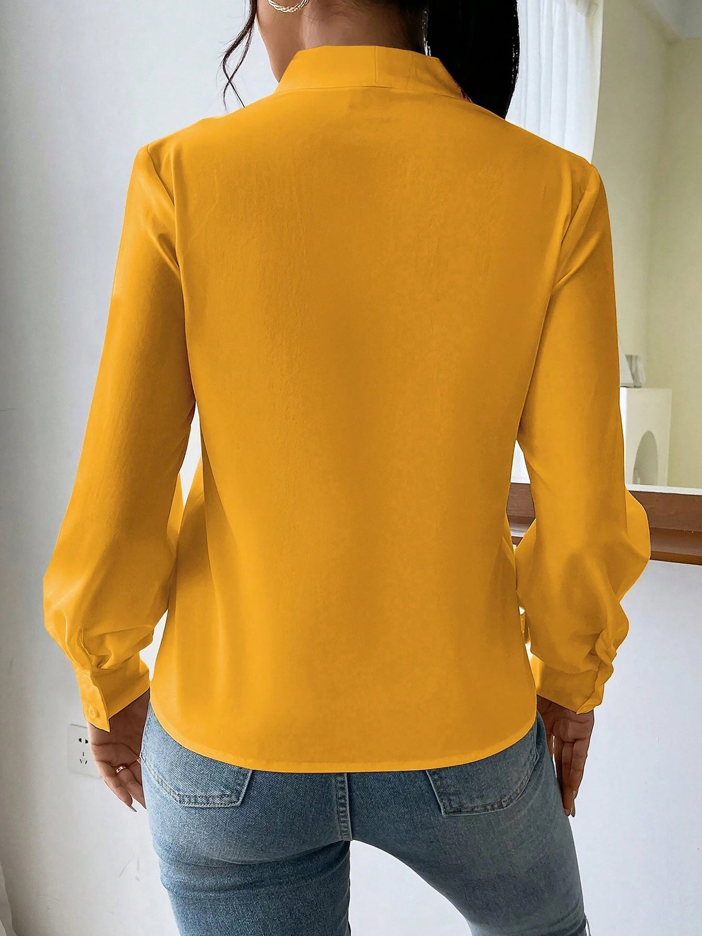 Elegant Blouses for Women with V Neck Pleated Long Sleeve Work Style