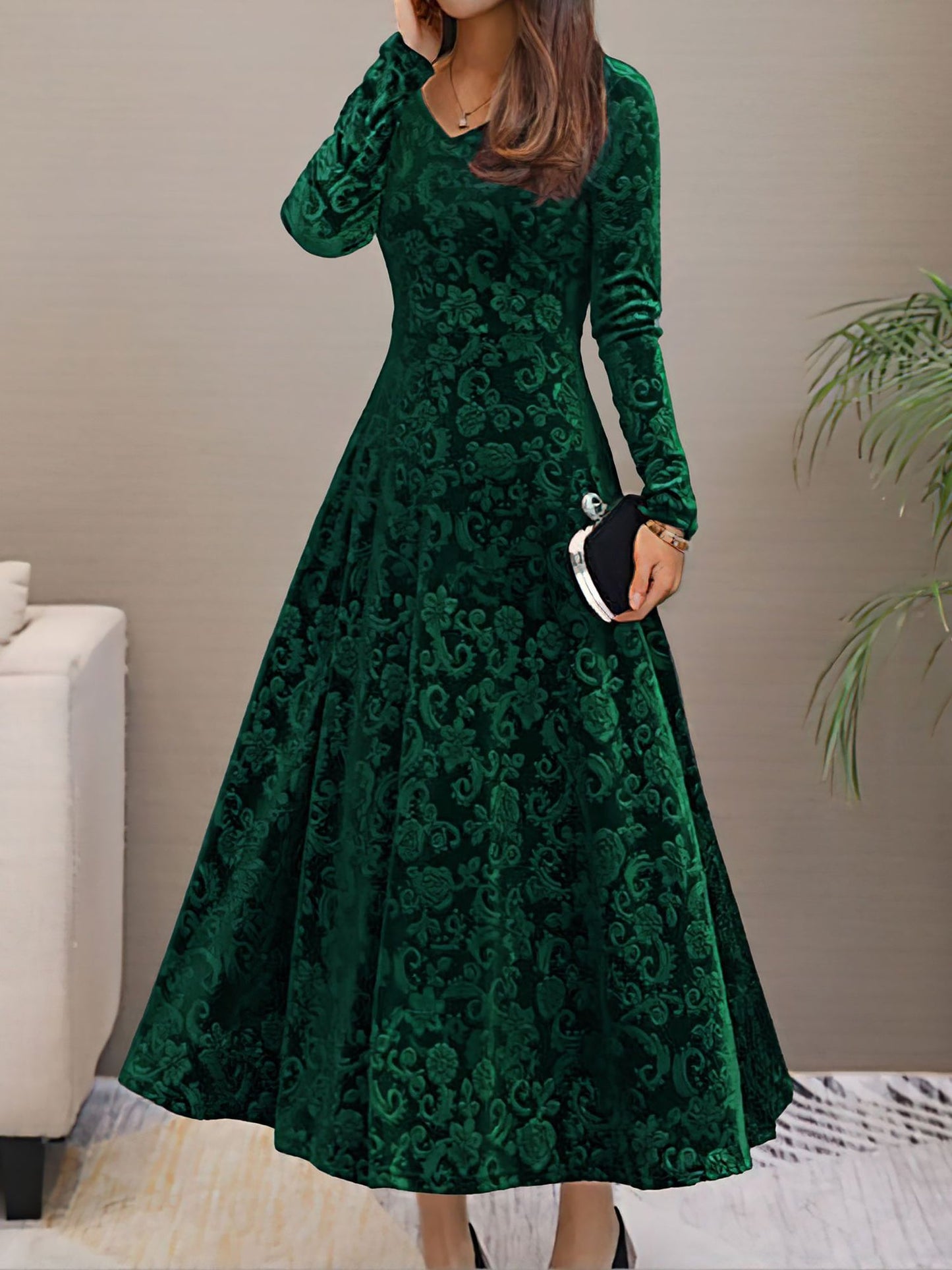 Elegant Velvet Maxi Dress for Women with V Neck Elbow Sleeve Flowing Fall Wedding Guest Style